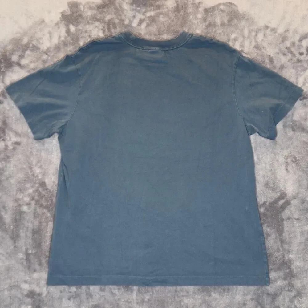 Nike Men's Navy and Blue T-shirt